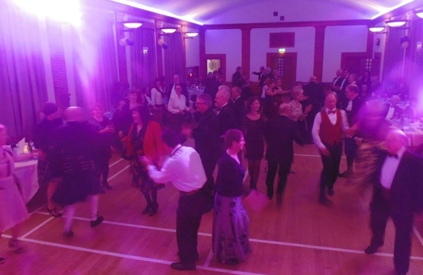 Dancing1
